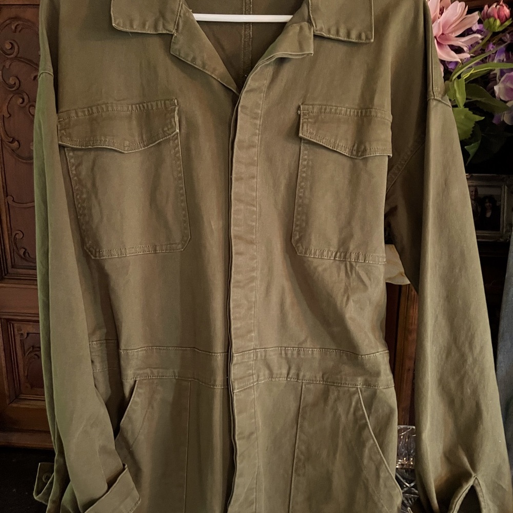 Army Green Denim Overalls/Jumpsuit. Stretchy wide waist. LS,outside event,